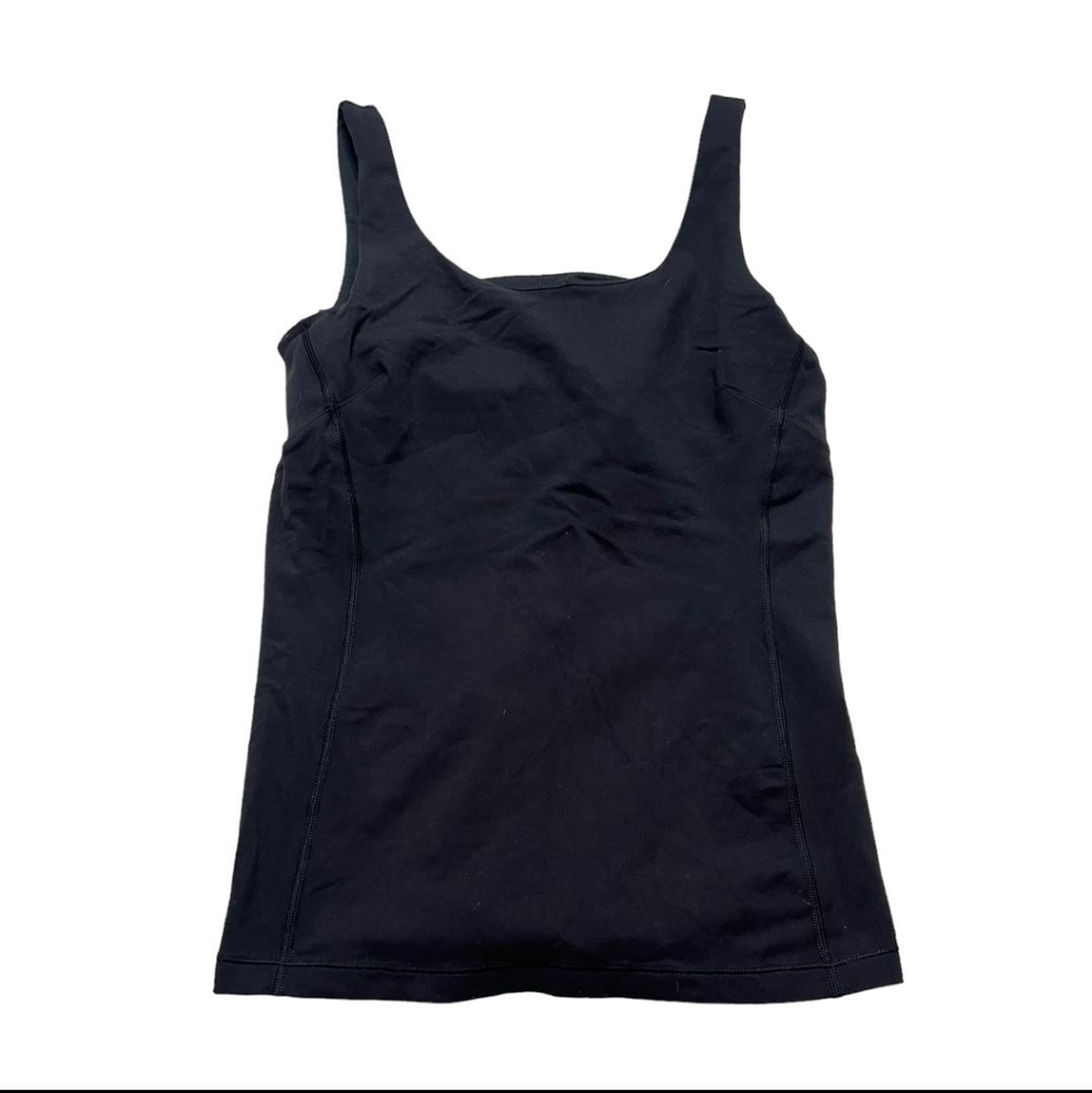 Black lululemon tank no padding